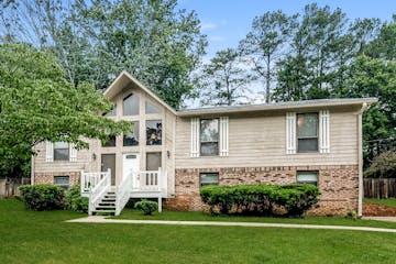 2520 BEECHWOOD TRL PINSON, AL 35126